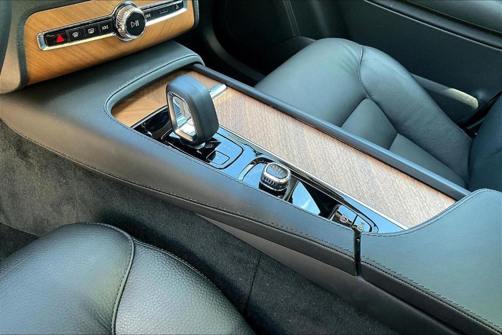 used 2025 Volvo XC90 car, priced at $47,382