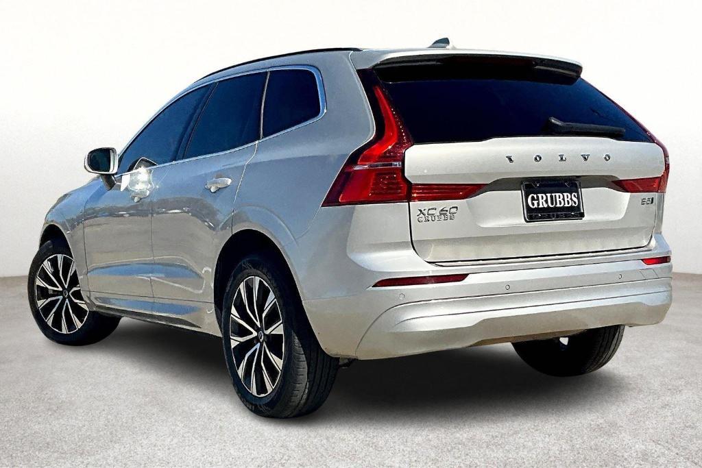 used 2023 Volvo XC60 car, priced at $31,220