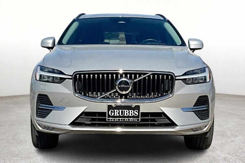 used 2023 Volvo XC60 car, priced at $31,220