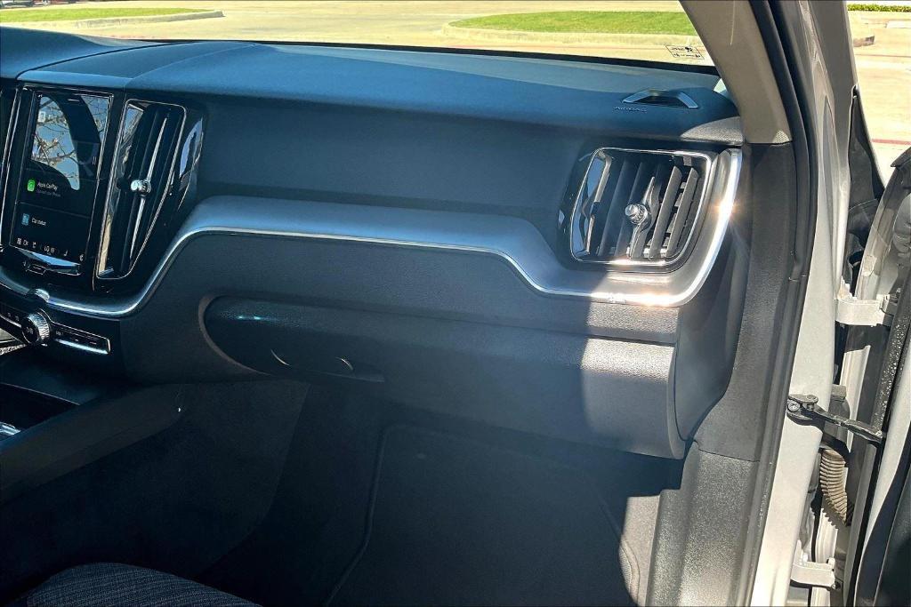 used 2023 Volvo XC60 car, priced at $31,220