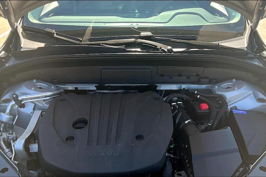 used 2023 Volvo XC60 car, priced at $28,955