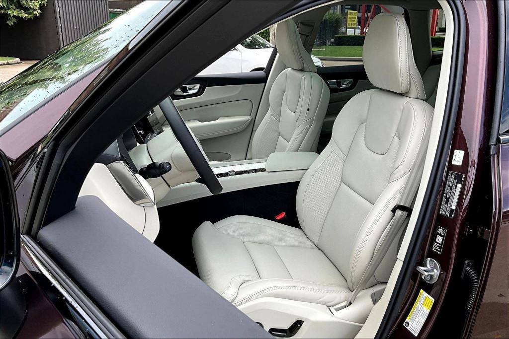 new 2026 Volvo XC60 car, priced at $63,935