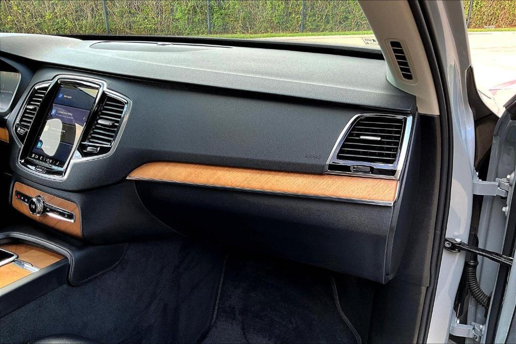 used 2025 Volvo XC90 car, priced at $46,031