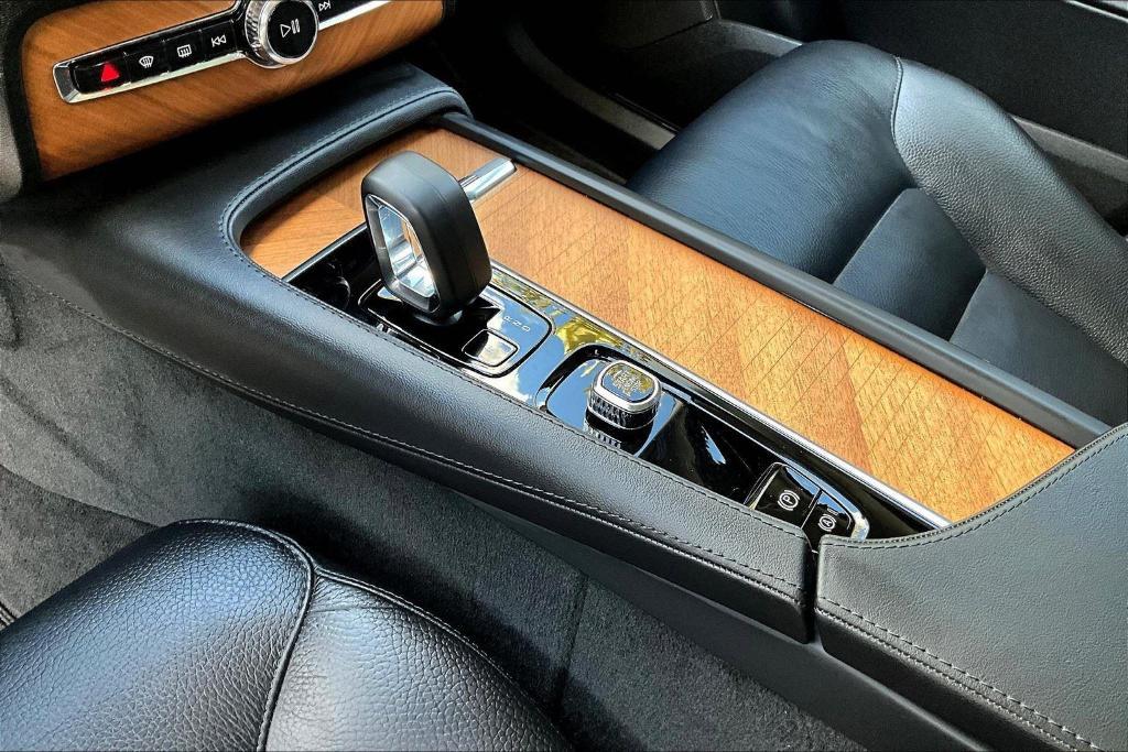 used 2025 Volvo XC90 car, priced at $46,031