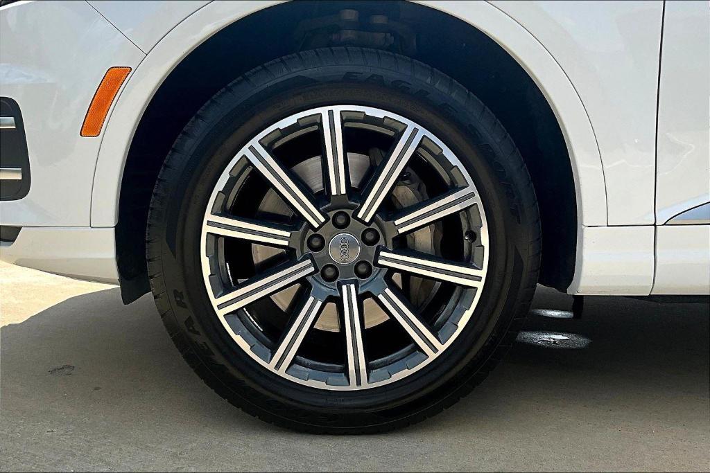 used 2019 Audi Q7 car, priced at $18,487
