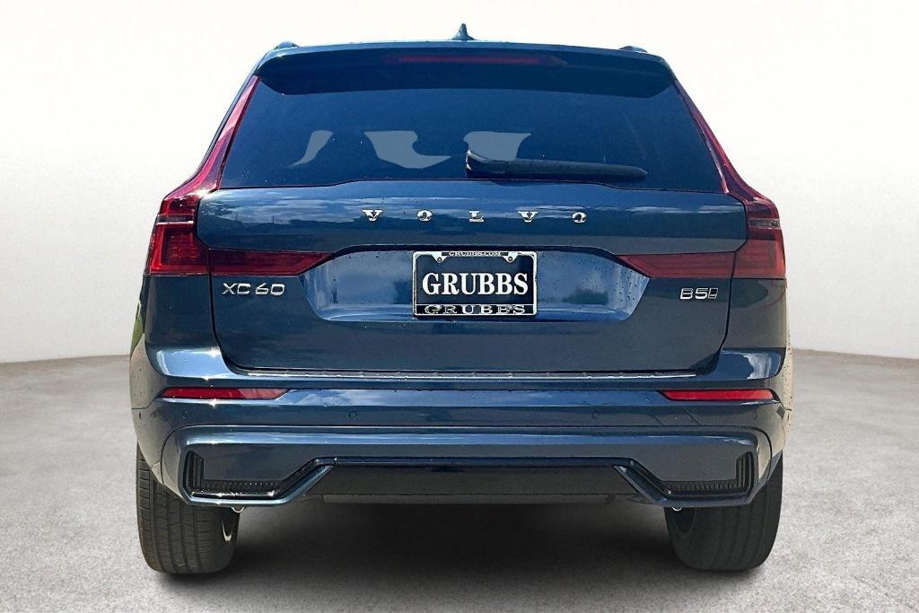 new 2026 Volvo XC60 car, priced at $57,985