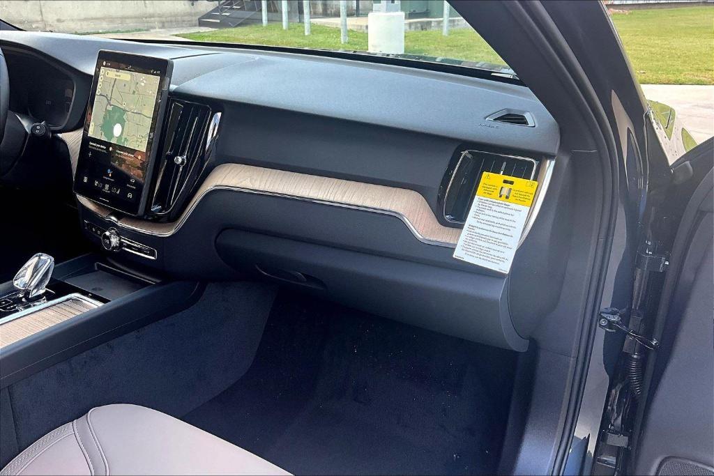 new 2026 Volvo XC60 car, priced at $57,985