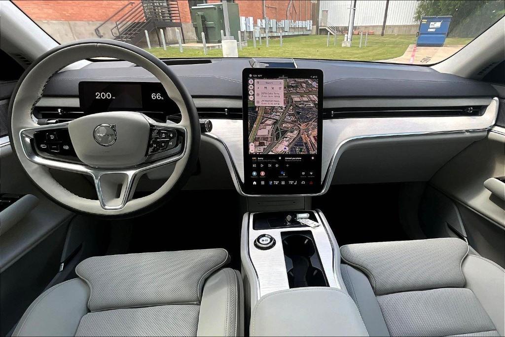 new 2025 Volvo EX90 car, priced at $87,535