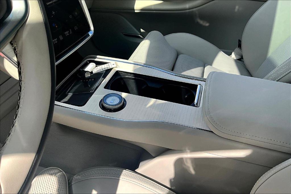 new 2025 Volvo EX90 car, priced at $87,535
