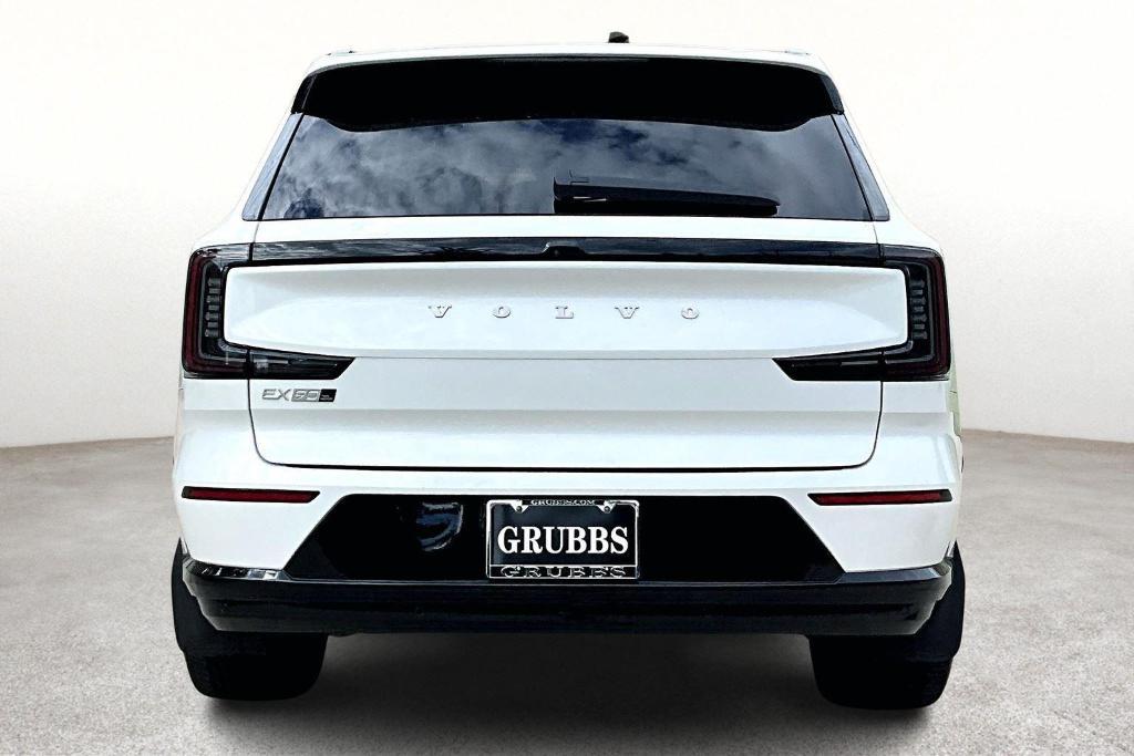 new 2025 Volvo EX90 car, priced at $87,535