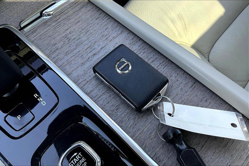 used 2024 Volvo XC90 car, priced at $45,276