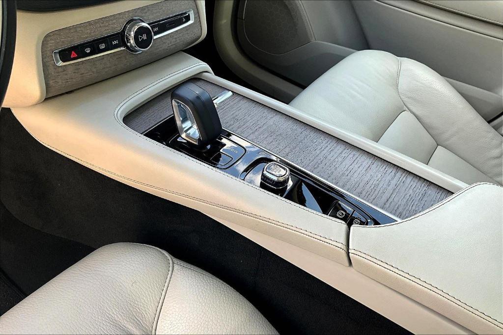 used 2024 Volvo XC90 car, priced at $45,276