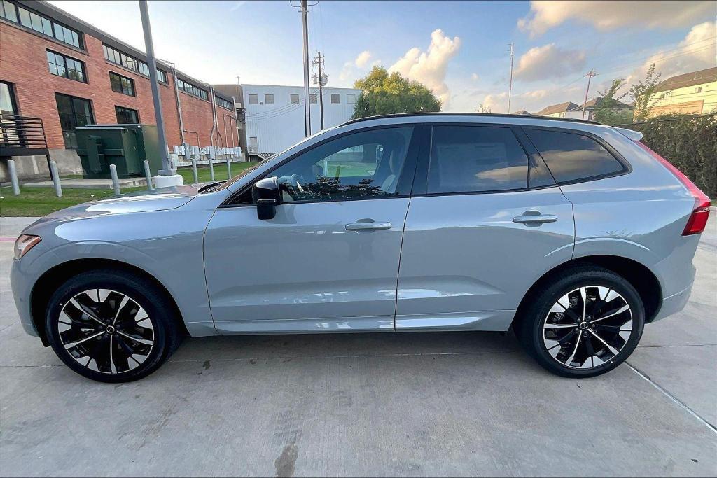 new 2026 Volvo XC60 car, priced at $57,985