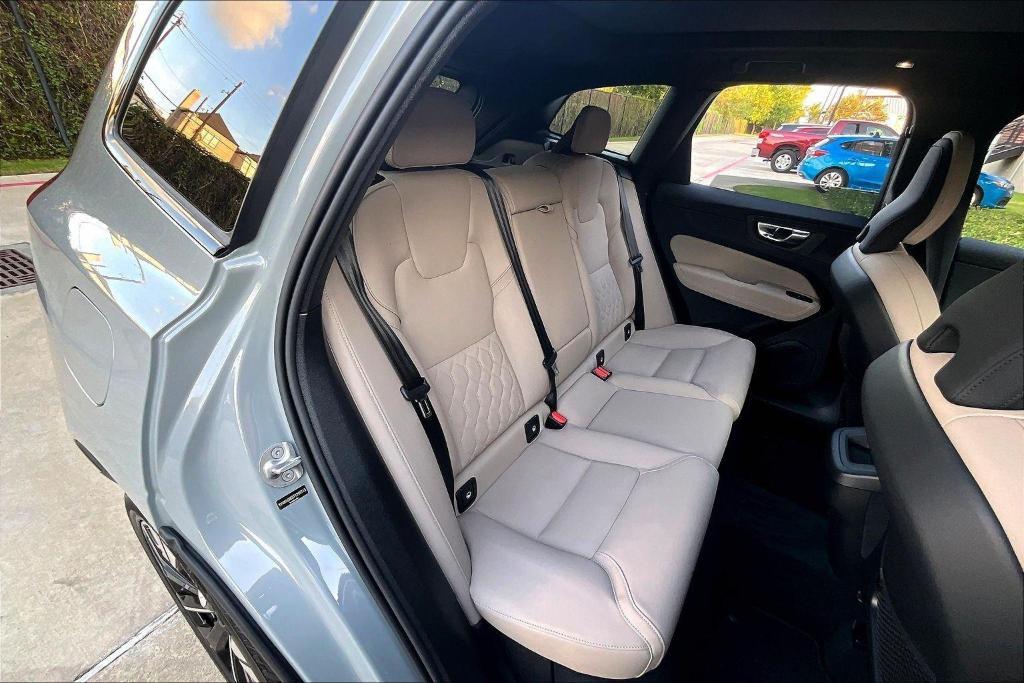 new 2026 Volvo XC60 car, priced at $57,985