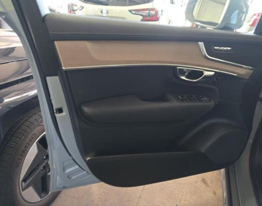 used 2025 Volvo XC90 car, priced at $52,454