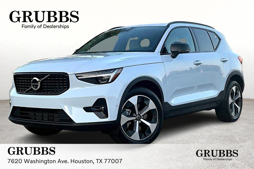 new 2026 Volvo XC40 car, priced at $50,150