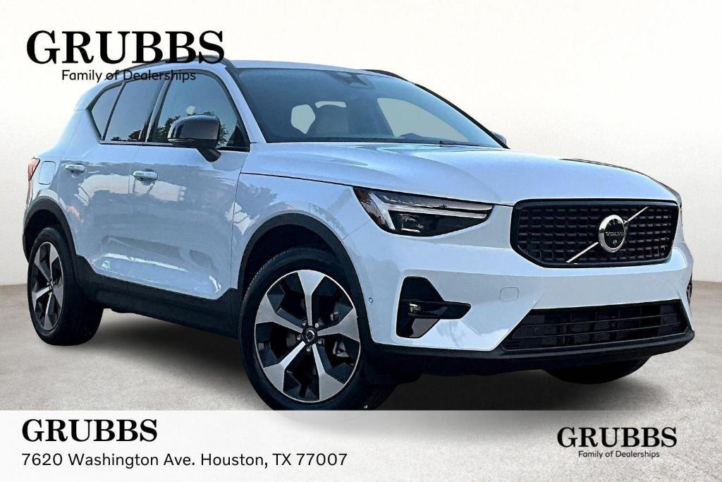 new 2026 Volvo XC40 car, priced at $50,150
