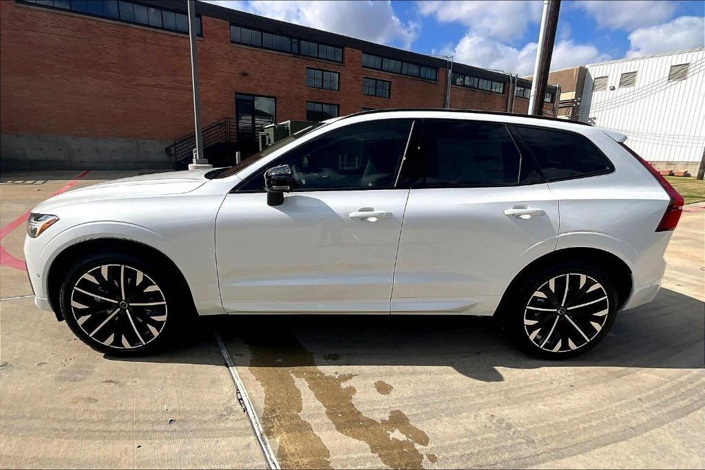 new 2026 Volvo XC60 car, priced at $63,935