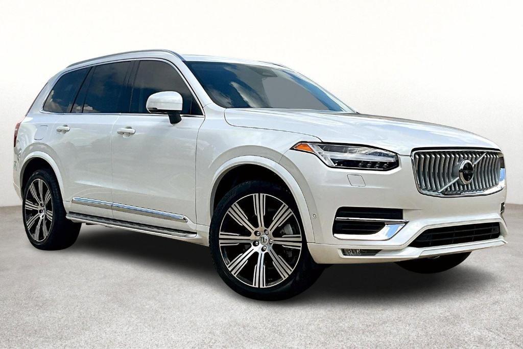 new 2025 Volvo XC90 car, priced at $69,900