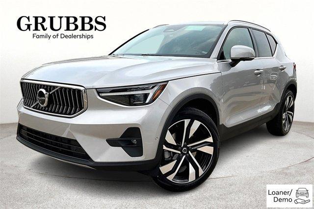 new 2024 Volvo XC40 car, priced at $46,892