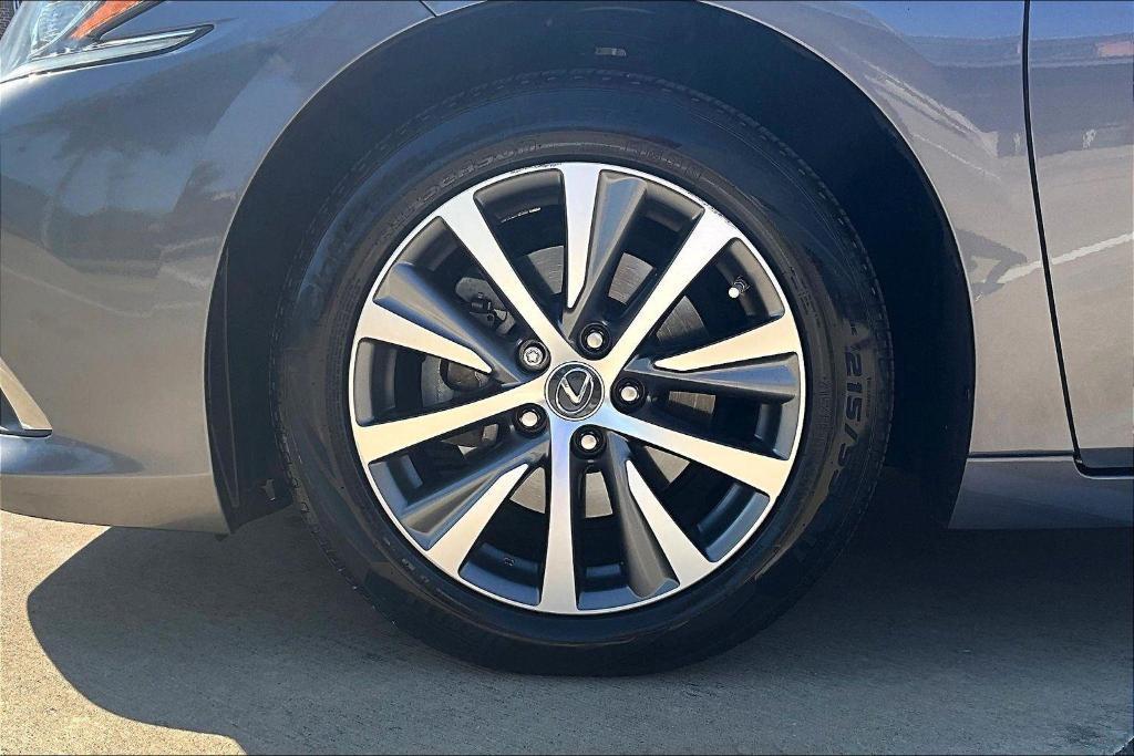 used 2019 Lexus ES 350 car, priced at $29,849