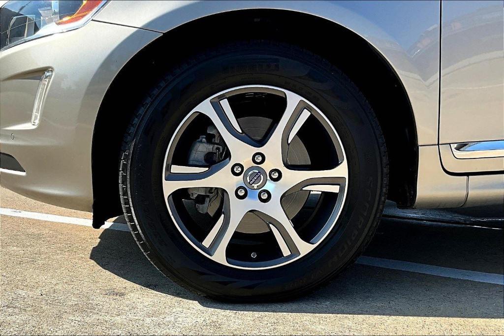 used 2015 Volvo XC60 car, priced at $12,935
