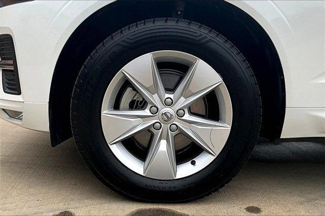 used 2022 Volvo XC60 car, priced at $27,999