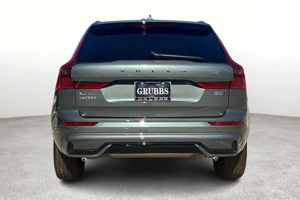 new 2026 Volvo XC60 car, priced at $58,015