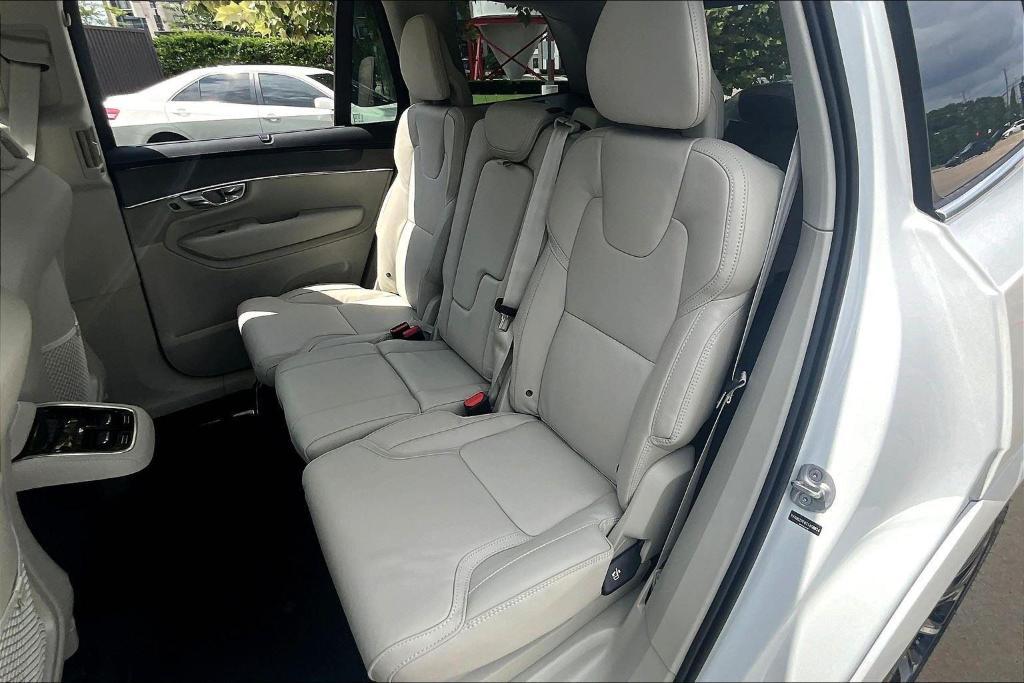 new 2026 Volvo XC90 car, priced at $75,575