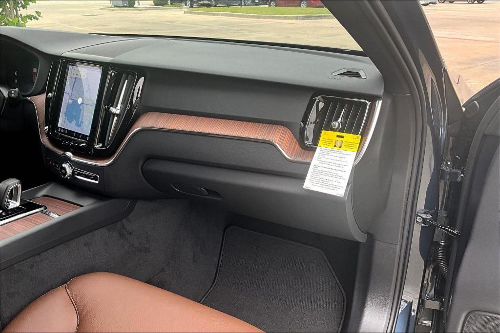 new 2025 Volvo XC60 car, priced at $55,360