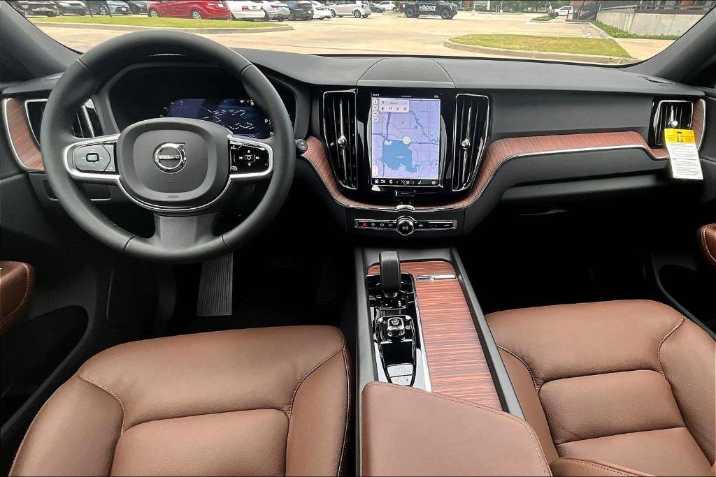 new 2025 Volvo XC60 car, priced at $55,360