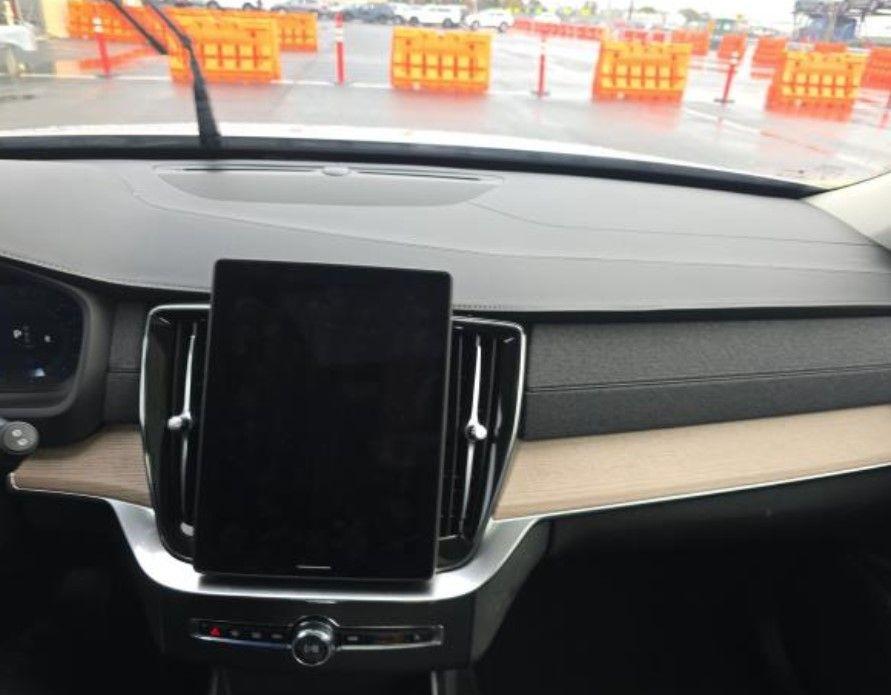 used 2025 Volvo XC90 car, priced at $48,090