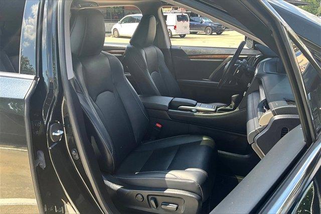 used 2022 Lexus RX 350L car, priced at $37,399