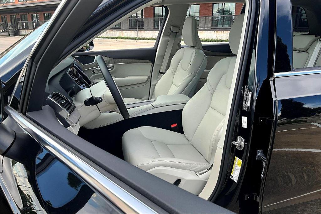 new 2025 Volvo XC90 car, priced at $66,465