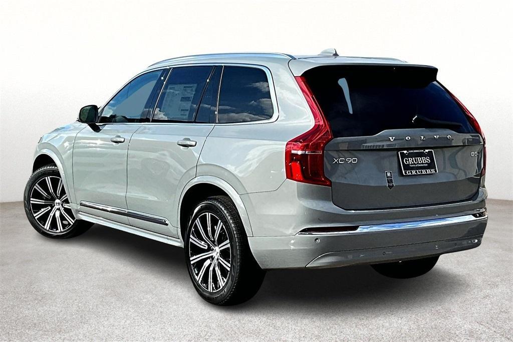 new 2025 Volvo XC90 car, priced at $58,315