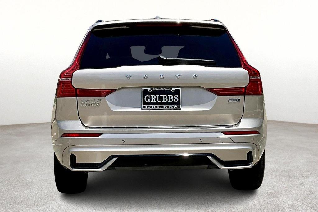 new 2025 Volvo XC60 car, priced at $54,585