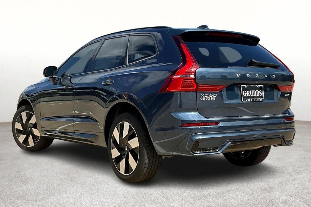new 2025 Volvo XC60 Plug-In Hybrid car, priced at $65,485