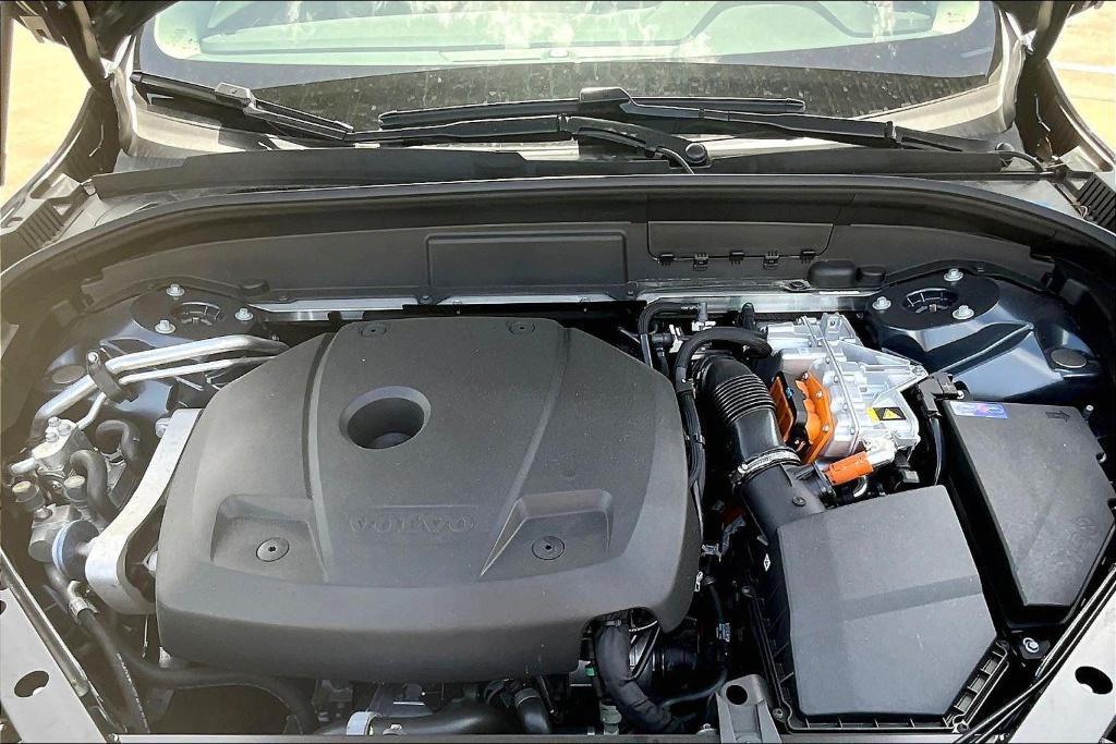 new 2025 Volvo XC60 Plug-In Hybrid car, priced at $65,485