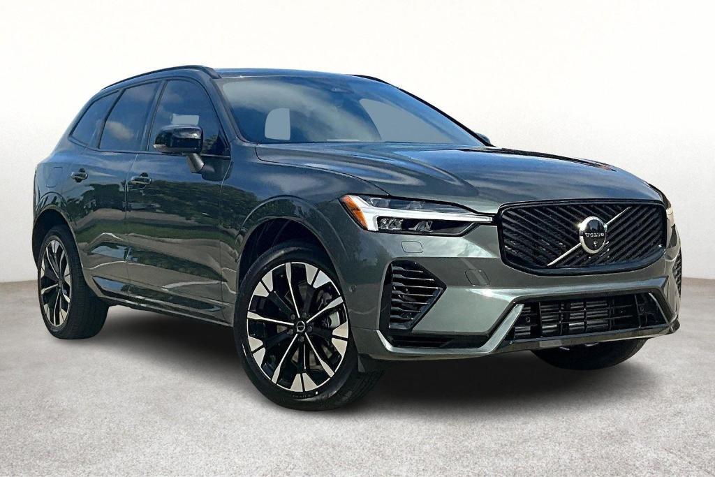 new 2026 Volvo XC60 Plug-In Hybrid car, priced at $70,085