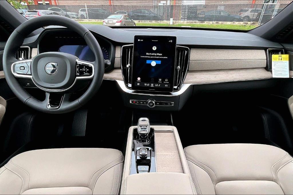 new 2026 Volvo XC90 car, priced at $72,625