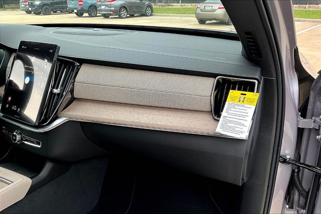 new 2026 Volvo XC90 car, priced at $72,625