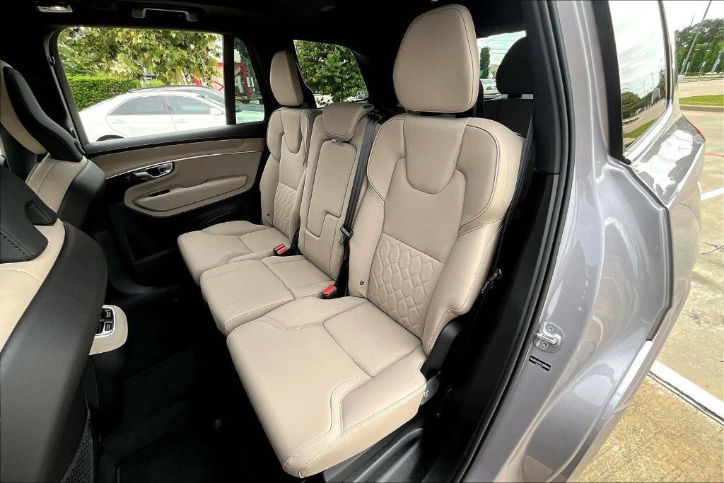 new 2026 Volvo XC90 car, priced at $72,625