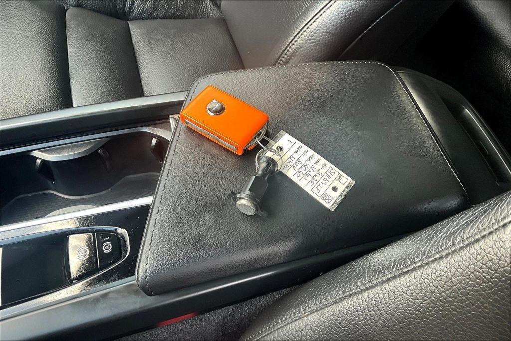 used 2025 Volvo XC60 car, priced at $35,000