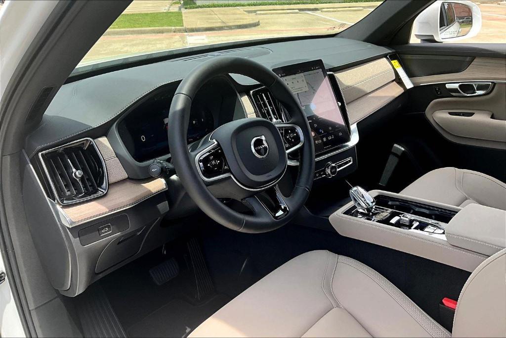 new 2026 Volvo XC90 car, priced at $71,825