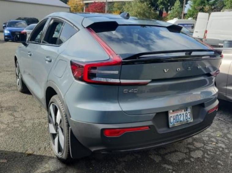 used 2023 Volvo C40 Recharge Pure Electric car, priced at $31,288