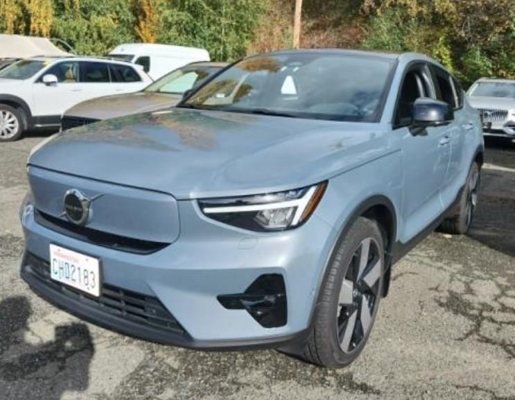 used 2023 Volvo C40 Recharge Pure Electric car, priced at $31,288