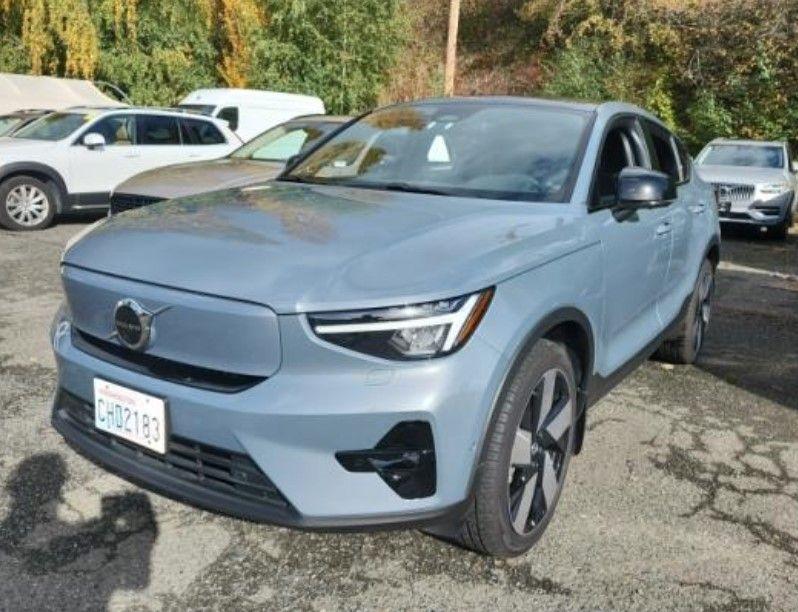 used 2023 Volvo C40 Recharge Pure Electric car, priced at $29,081