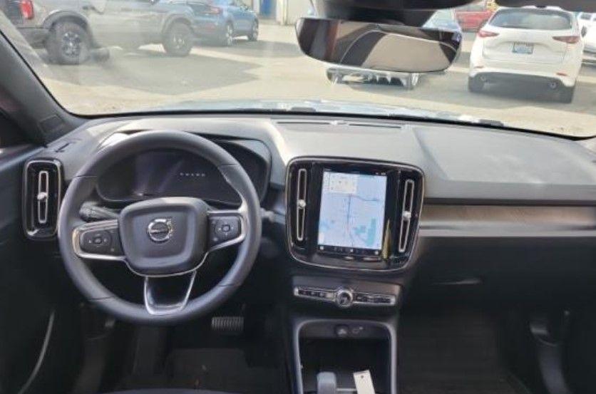 used 2023 Volvo C40 Recharge Pure Electric car, priced at $29,081