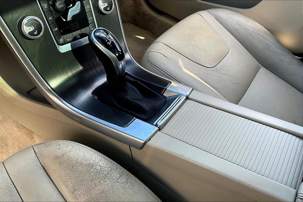 used 2016 Volvo XC60 car, priced at $10,000