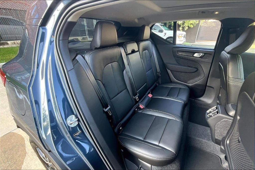 new 2026 Volvo XC40 car, priced at $43,295